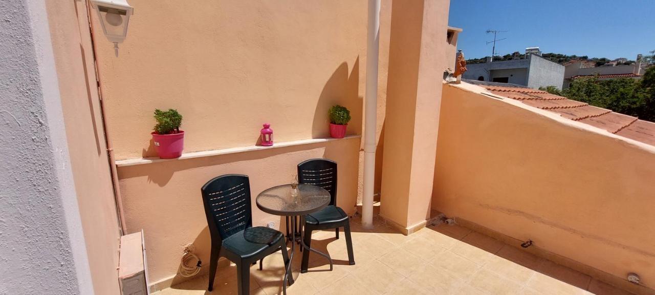 Anastacias Apartment 아르테미다 외부 사진